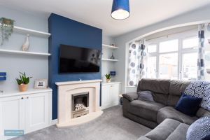 Sitting Room- click for photo gallery